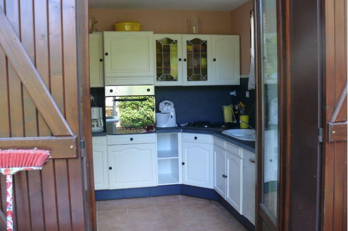 Maison Bord Du Lac Marcillac-la-Croisille Kültér fotó